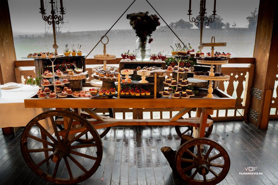 Hanu Ancuței, între legende și istoria reală 861041