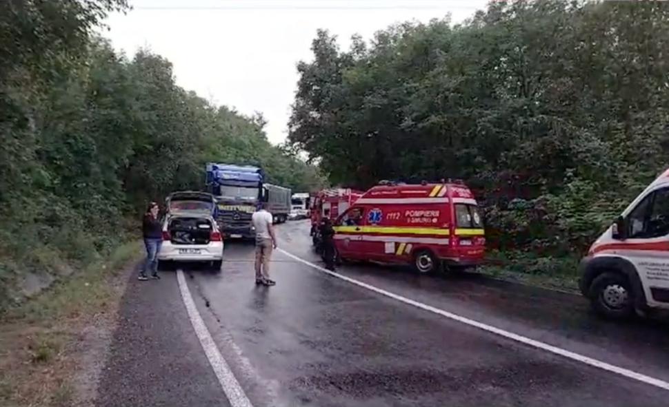 Accident rutier grav, în județul Dolj | 18 copii și trei adulți implicați. A fost activat Planul Roșu de Urgență 861275