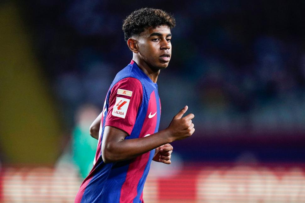 El este fotbalistul care la 16 ani valorează deja un miliard de euro!  861343