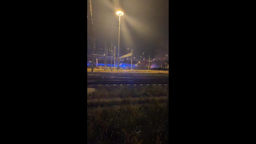 Tragedie în Italia. Un autobuz a căzut 15 metri în gol şi a luat foc, în Mestre, Veneţia. Sunt zeci de morţi şi răniţi 861596