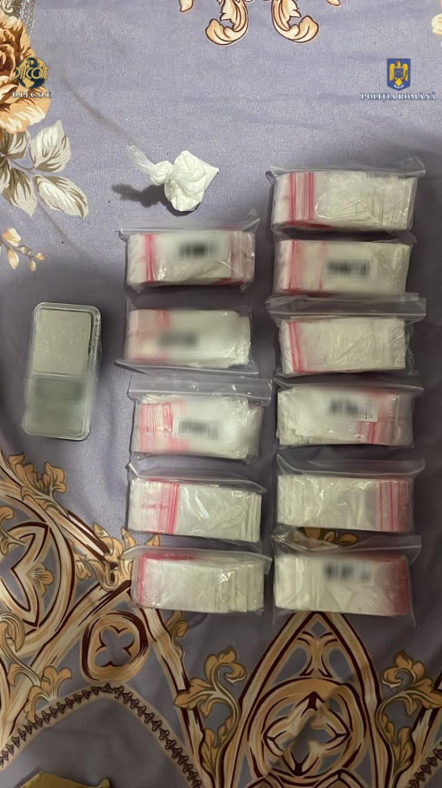 Un nou drog, care se vinde cu 10 lei, face ravagii în Capitală. DIICOT, percheziții de amploare în București și Ilfov 861690