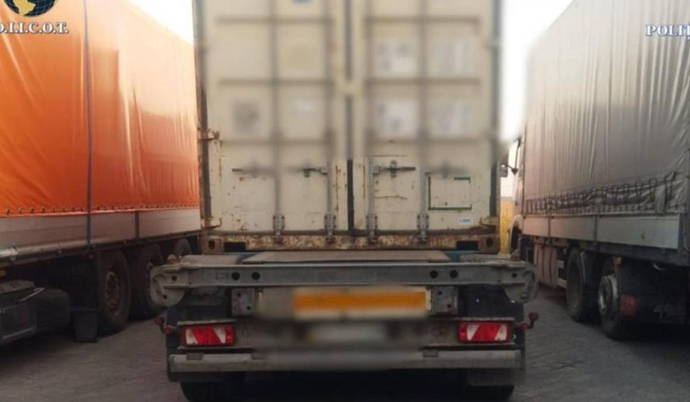 186 de kilograme de droguri, confiscate în Portul Constanţa. Acestea ar fi trebuit să ajungă în Ucraina 862723