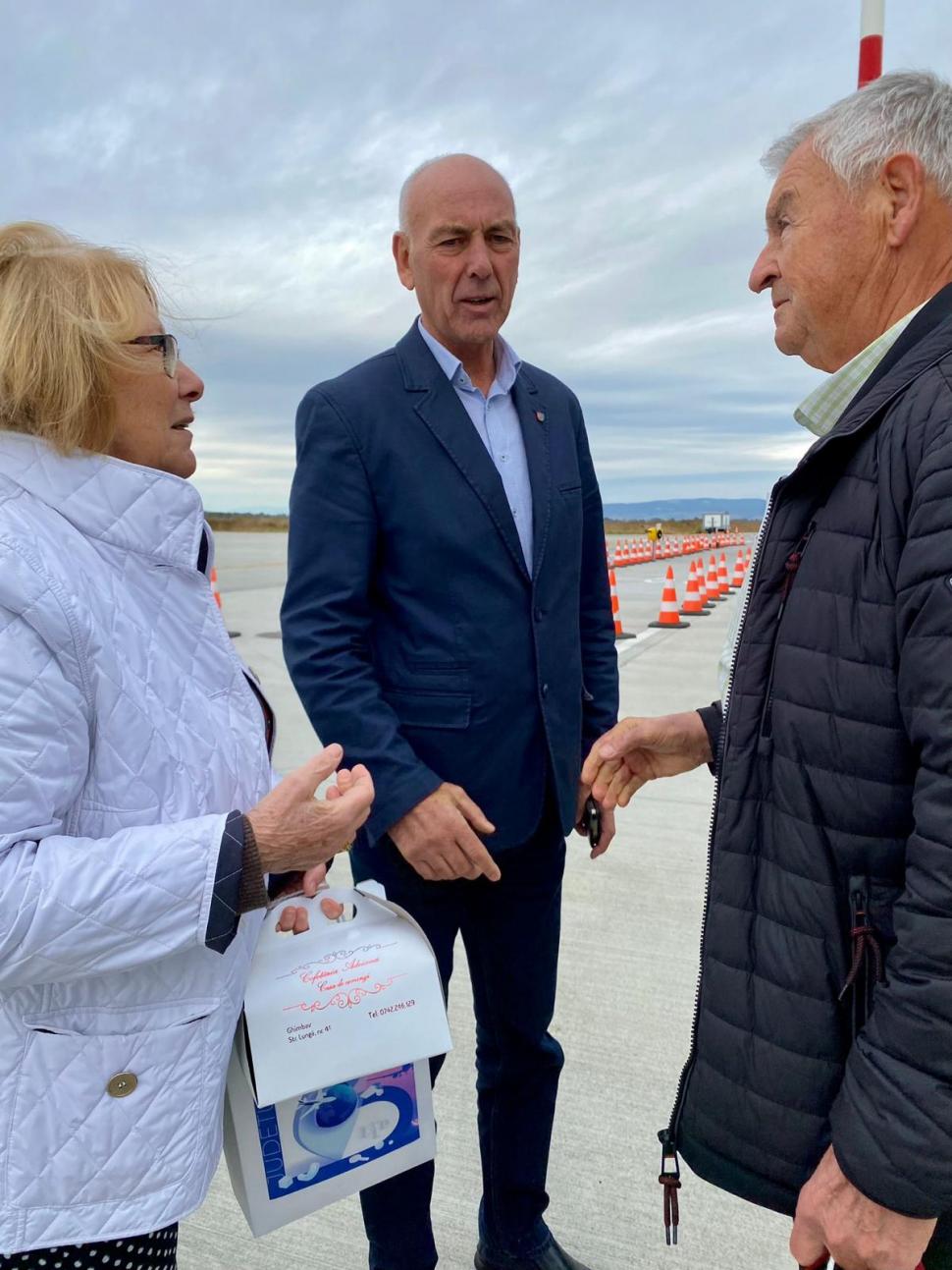 El este pasagerul cu numărul 50.000, primit cu fast pe Aeroportul Internațional Brașov 862783