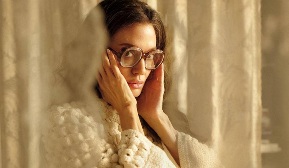 Angelina Jolie o va juca pe Maria Callas într-un film biografic despre marea soprană  863290