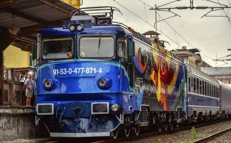 BEI confirmă finanţarea a 62 de trenuri electrice noi pentru România