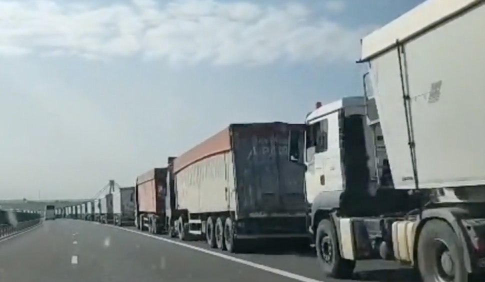 Camioanele nu vor mai avea acces în portul Constanța decât pe bază de programare electronică, de luni, 16 octombrie