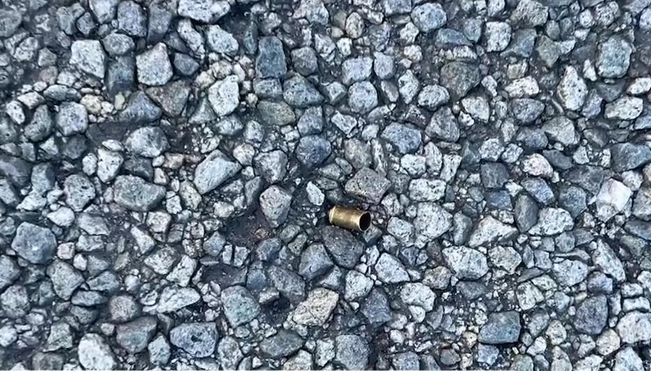 Motociclist teribilist, oprit cu focuri de armă de poliţişti. A rămas fără permis şi a primit o amendă usturătoare 863445