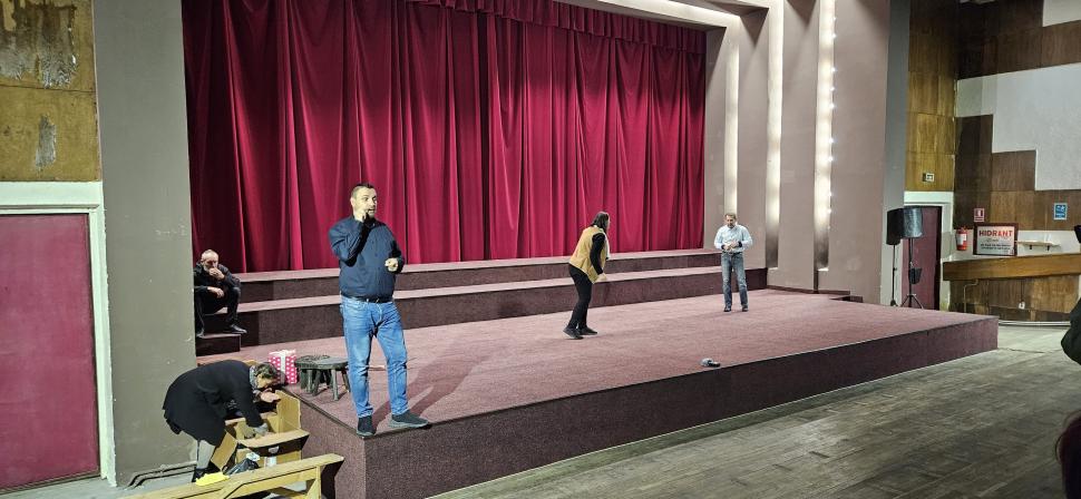 Teatru pentru nevăzători și surdo-muți, la Botoşani: "Au dreptul de a fi în sala de spectacole". Detaliile proiectului unic în Moldova 863471