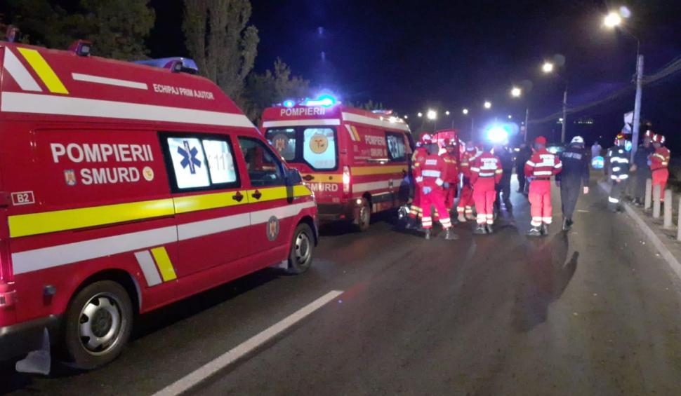 Carambol cu 15 maşini şi un microbuz, pe DN1, în Baloteşti, produs de un şofer de TIR băut. Şase persoane, printre care şi copii, au ajuns la spital 863848
