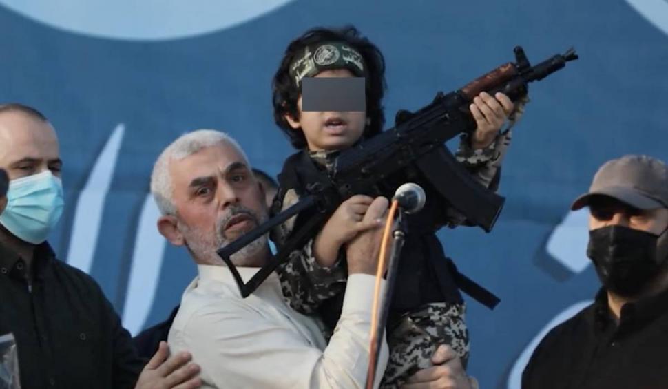 El este unul dintre liderii Hamas. Amenințări grave la adresa Israelului: "O să doborâm granițele și o să le scoatem inima din piept" 864110