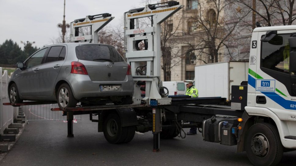 Orașul mare din România în care mașinile parcate neregulamentar se ridică în primele cinci minute! Taxă de 1.000 de lei pentru a le recupera
