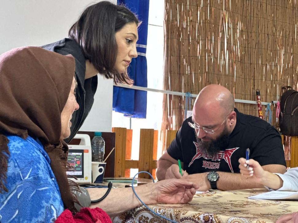 Secretarul de Stat dr. Alexandru Rogobete, prezent la Caravana medicală "Împreună pentru viață" din comuna Crișan, Delta Dunării 864971