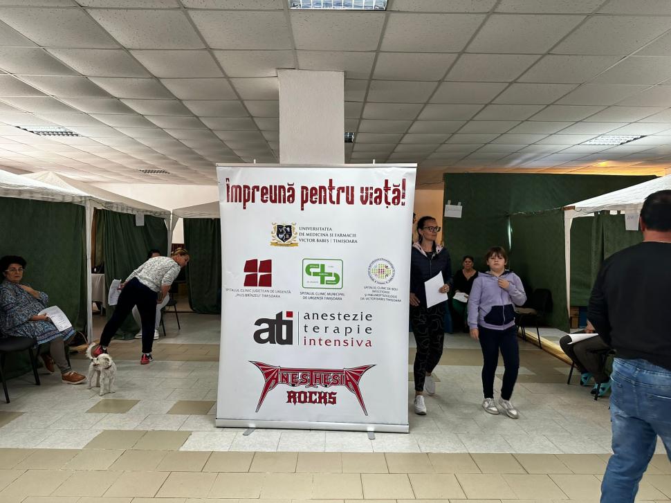 Secretarul de Stat dr. Alexandru Rogobete, prezent la Caravana medicală "Împreună pentru viață" din comuna Crișan, Delta Dunării 864972