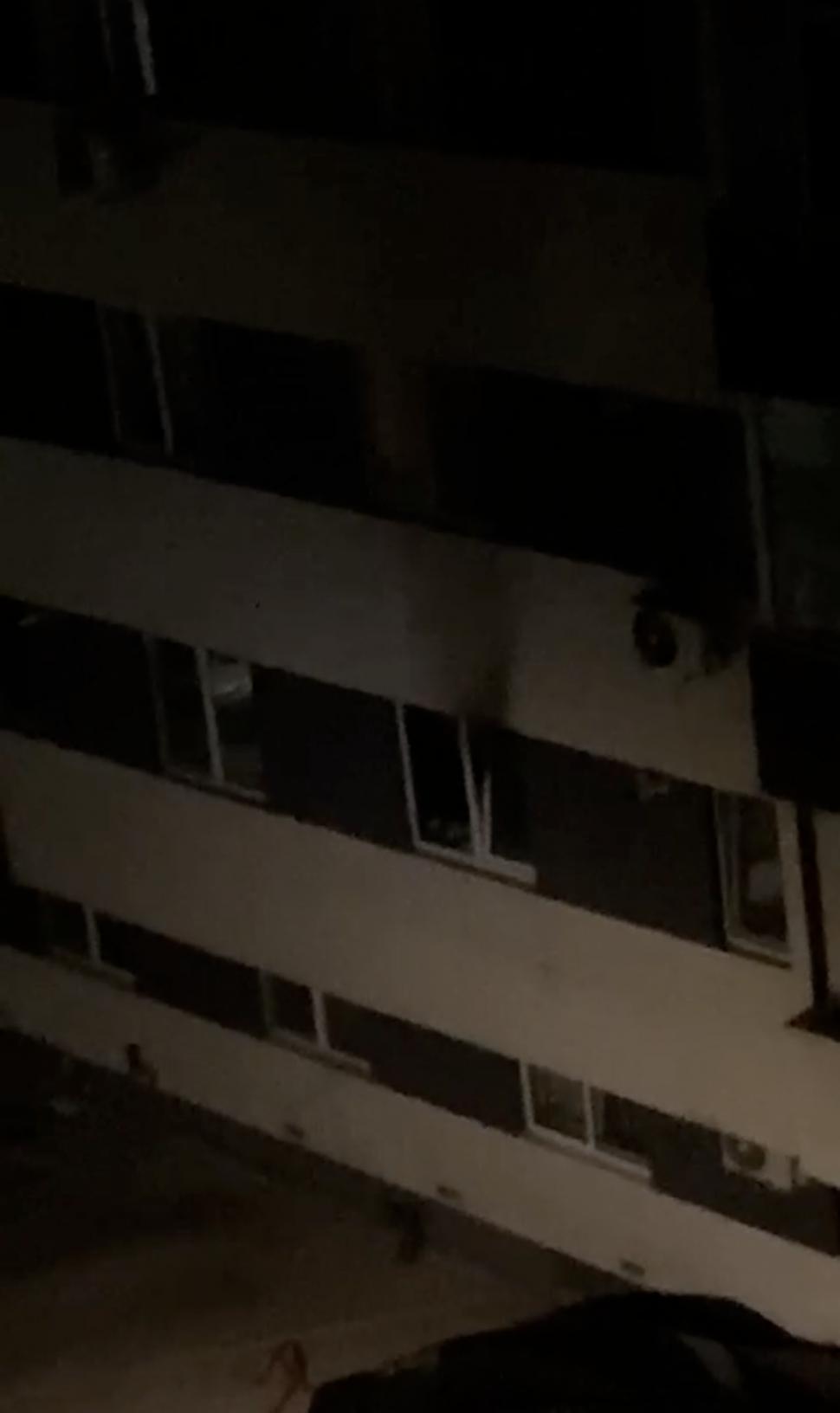 Incendiu izbucnit într-un apartament din Chiajna. Pompierii intervin de urgență 865041