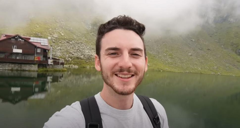 Reacția a doi vloggeri americani când au vizitat România: ”Totul este de cea mai bună calitate. România ne-a șocat” 865078