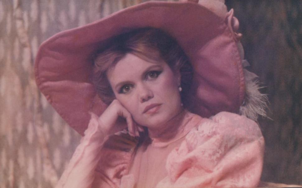 A murit Natașa Raab, la vârsta de 70 de ani! Celebra actriță suferea de o boală gravă 865274