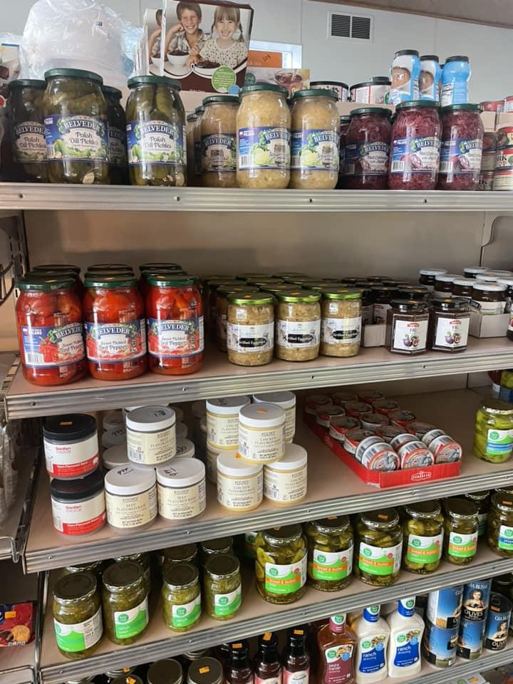 Doi soți români, noii proprietari ai unui magazin cu tradiție din SUA. Produsele cu care vor să-i atragă pe clienți 865219