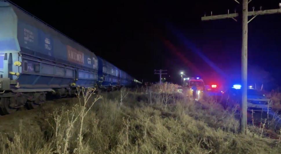 Accident mortal la Peretu, Teleorman! O femeie a murit, după ce mașina în care se afla a fost spulberată de tren 865792