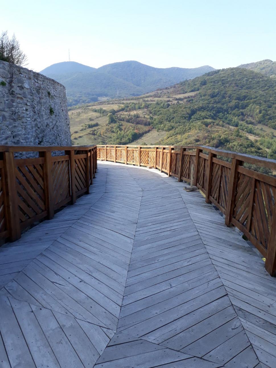 Cetăți dace și romane, castele și fortificații, în Țara Hațegului 865867