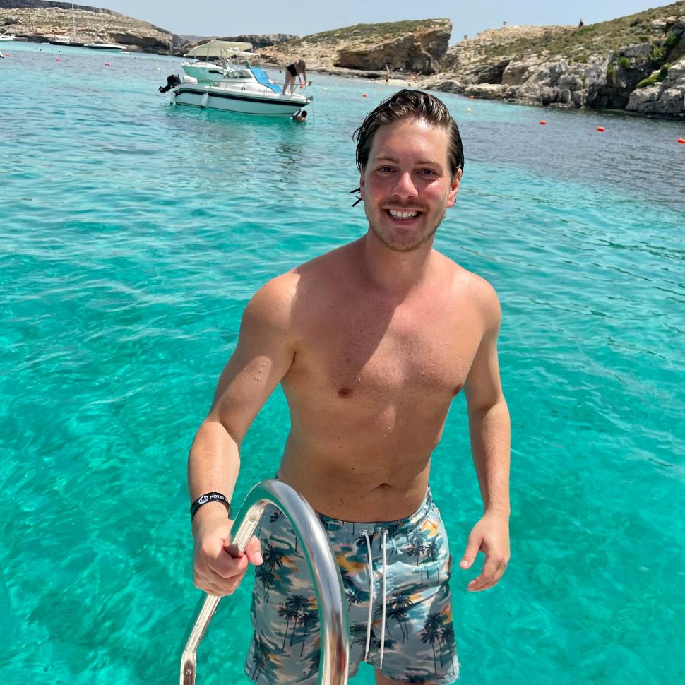 Alexandru, un cunoscut dansator român, a murit la Londra, la doar 31 de ani: "Ca un fulger a venit această veste" 866277