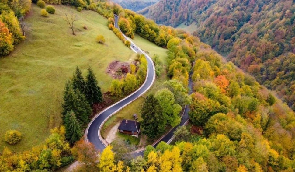 A fost inaugurat Drumul Apusenilor, cel mai spectaculos proiect de infrastructură din Bihor: "Un imens potenţial turistic"