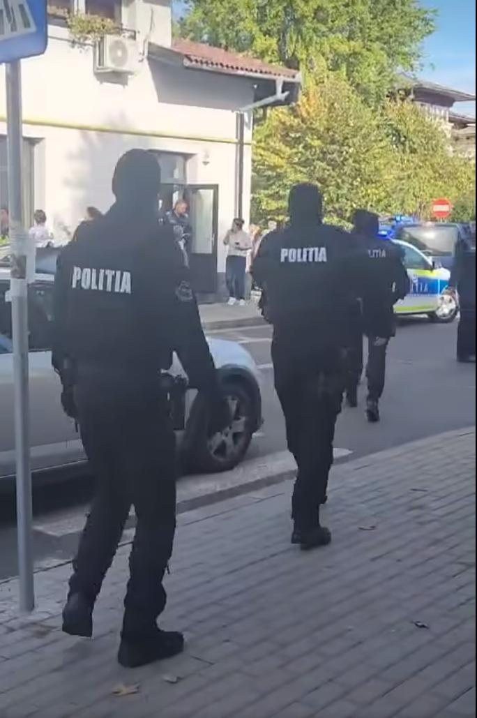 Bătaie cu săbii şi cuţite într-o cofetărie din Târgu-Jiu. Au intervenit mascaţii 866428