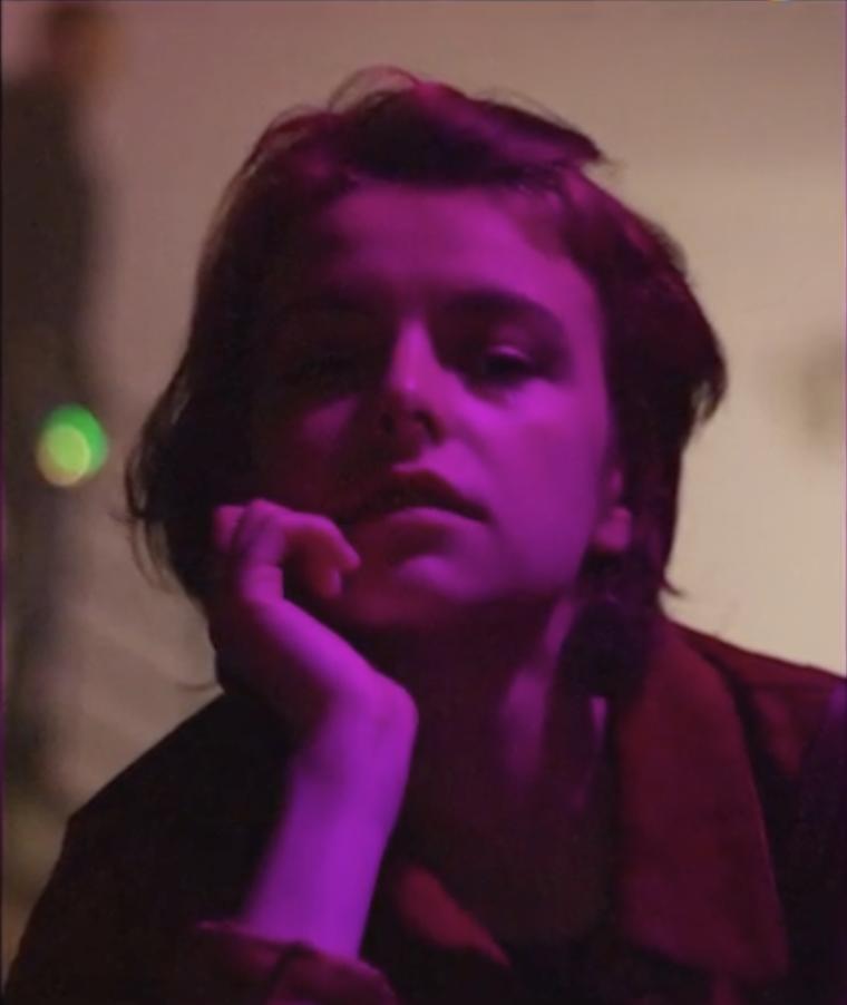 Tânără artistă din România, găsită moartă în Budapesta. Mama fetei nu are bani pentru a-i aduce trupul neînsuflețit acasă 866729