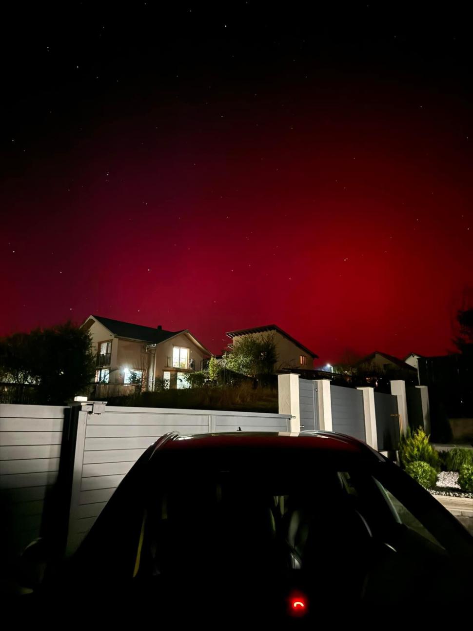 Aurora Boreală, vizibilă în această seară din România. Spectacol pe cer în mai multe zone din ţară 867444