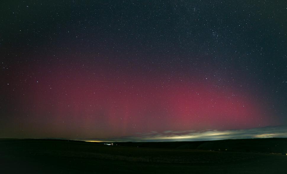 Aurora Boreală, vizibilă în această seară din România. Spectacol pe cer în mai multe zone din ţară 867457