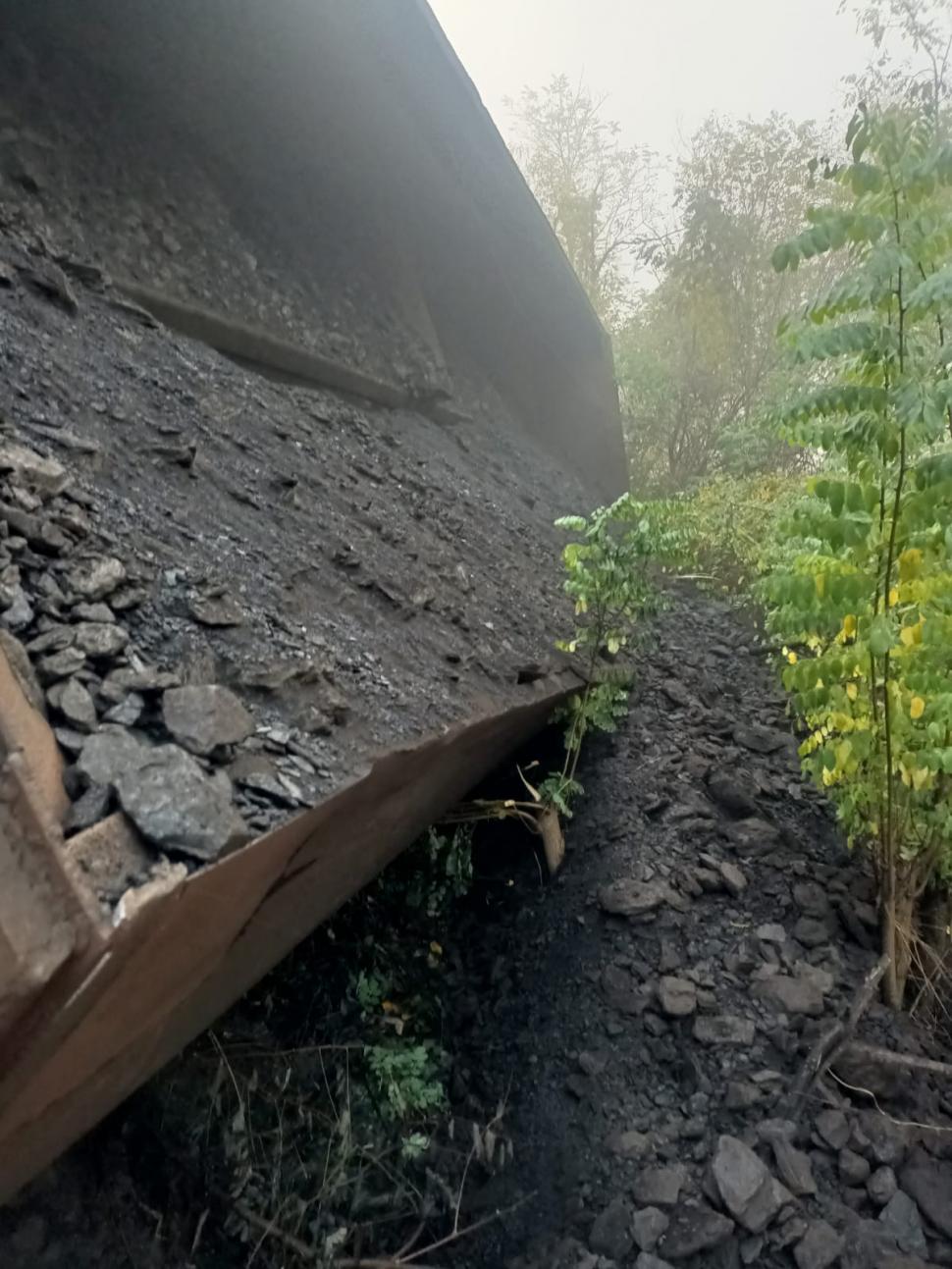 Două vagoane încărcate cu cărbune au deraiat în sudul țării. Alimentarea termocentralelor, blocată 867360