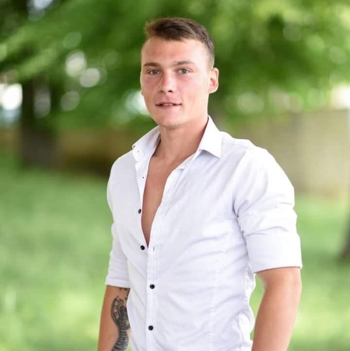 Campion român la K1, găsit mort în casă, la doar 24 de ani. Secretul pe care îl ascundea a ieşit la iveală după o lovitură la cap | "Drum lin către îngeri, campionule!" 867485