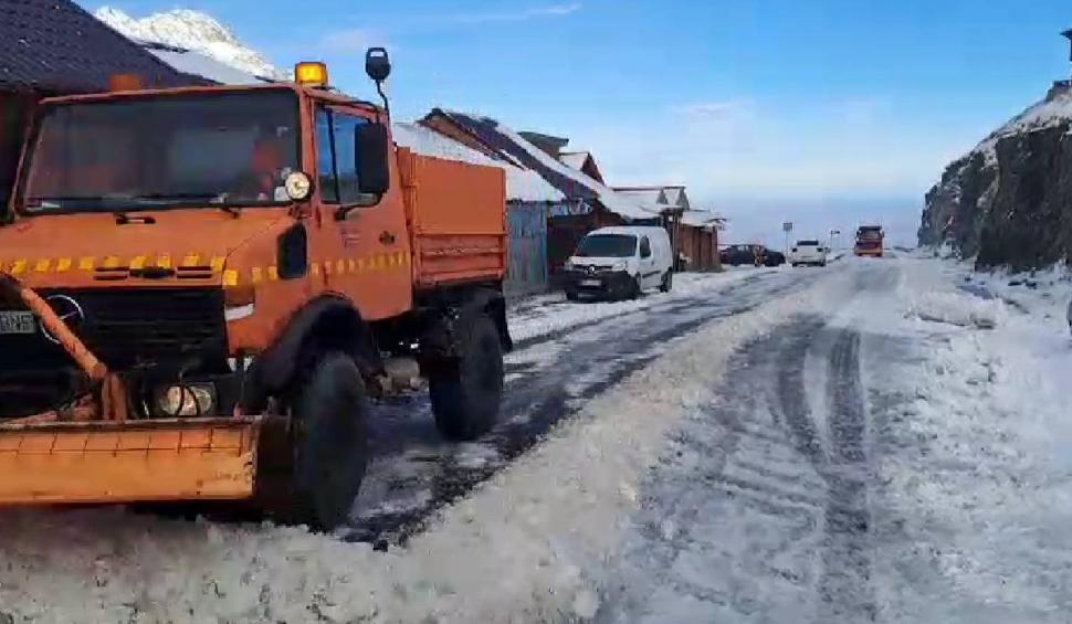 Veste proastă pentru turiști! S-au închis Transfăgărășan și Transalpina 867471