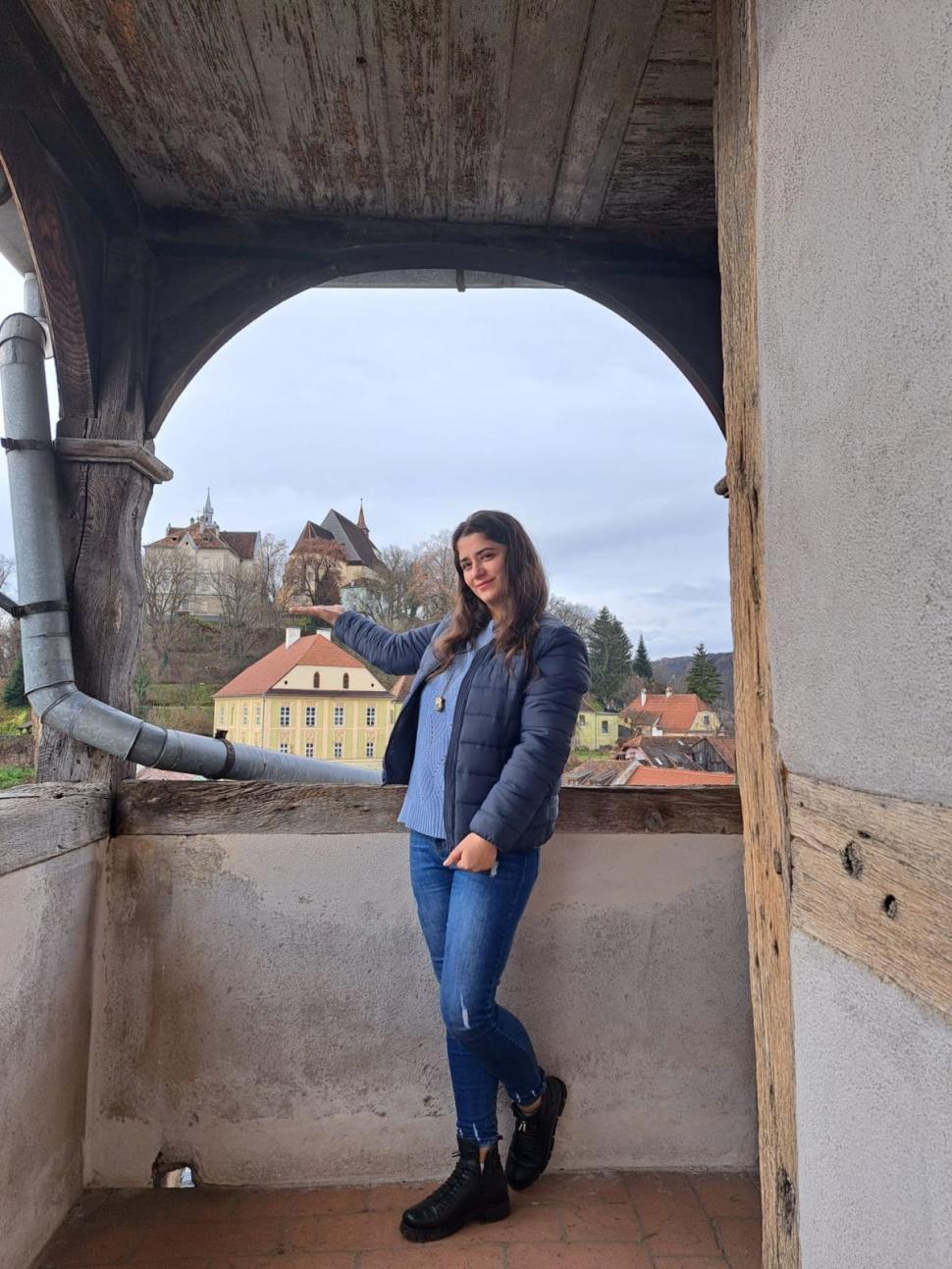 Ea este Ioana Laura, soţia primarului din Boţeşti, găsită moartă în casă. Trei copii au rămas orfani de mamă 868334