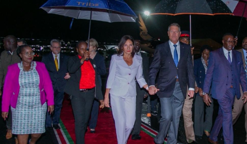 Primele imagini cu preşedintele Klaus Iohannis în turneul din Africa 869066