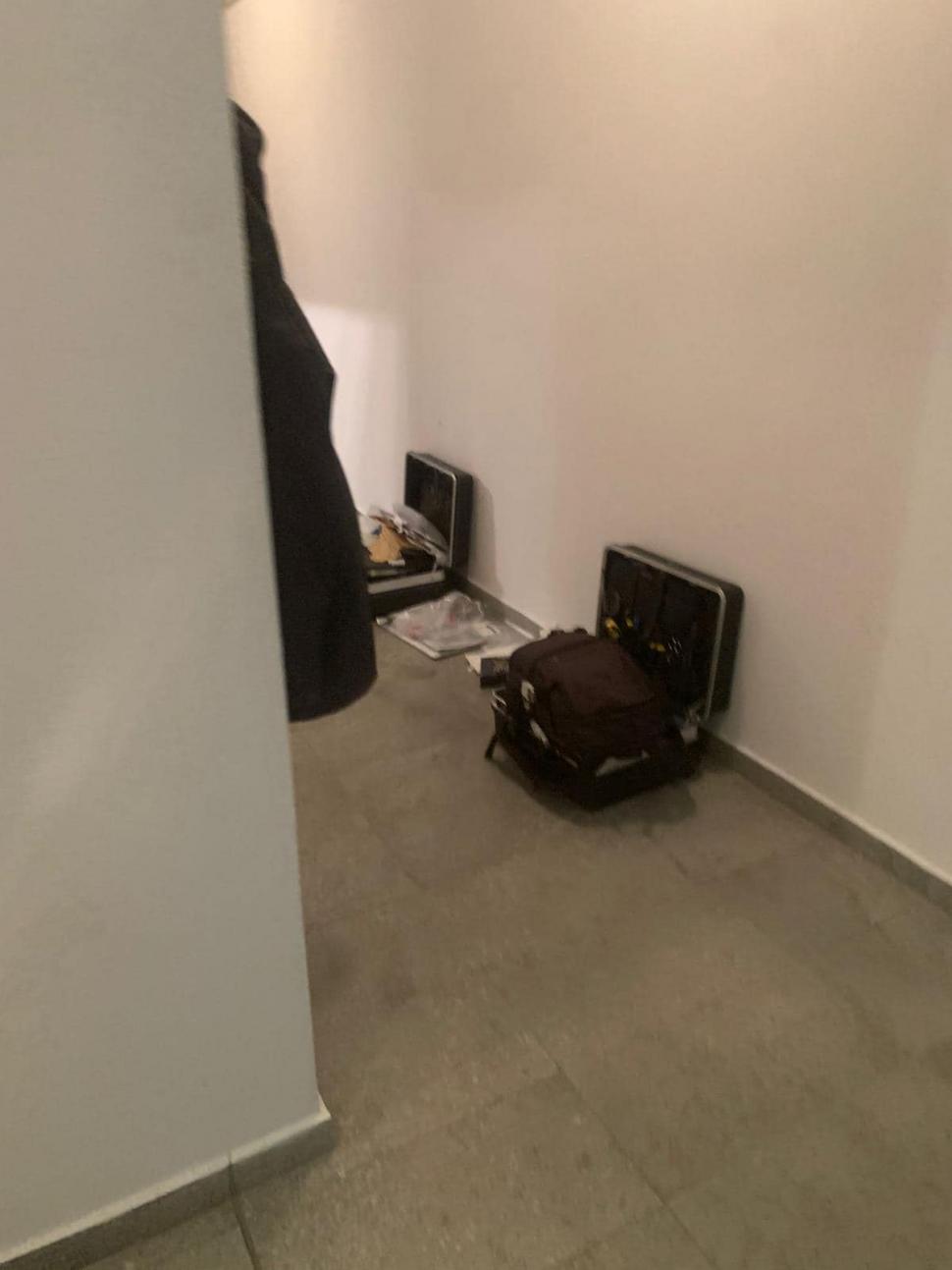 Ucigaşii omului de afaceri din Sibiu, Adrian Kreiner, pe punctul de a fi prinşi | Primele imagini de la acţiunea poliţiei în bârlogul criminalilor 869051