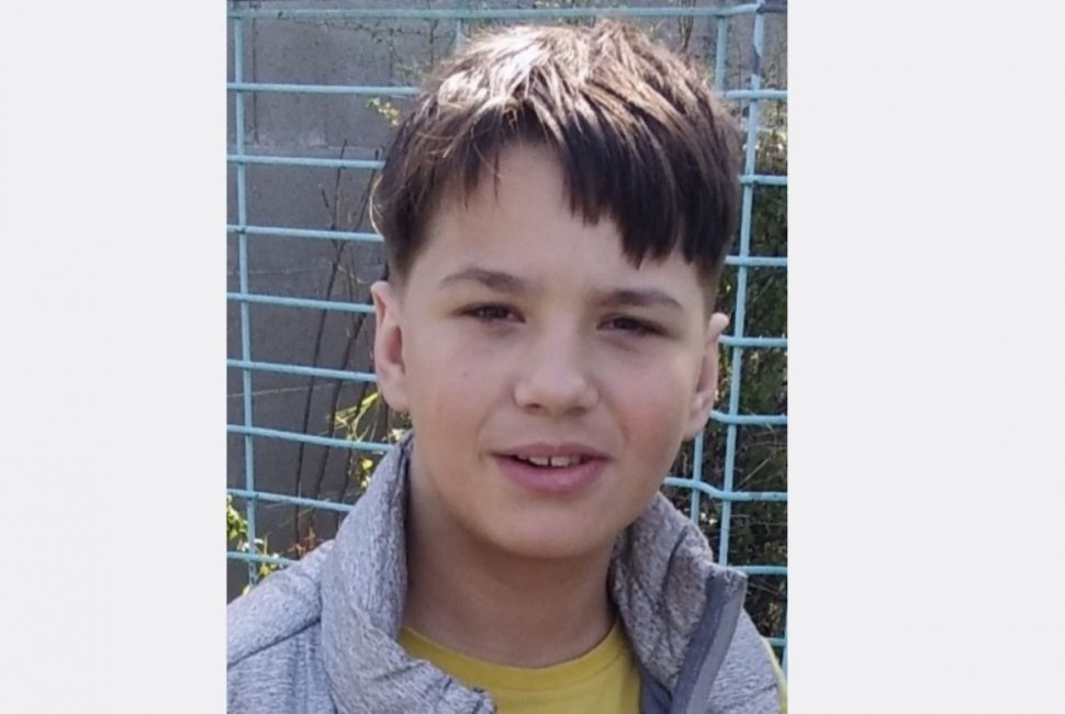 Copil de 12 ani dispărut din Sibiu, căutat de Poliţie. Sunaţi la 112 dacă îl vedeţi!