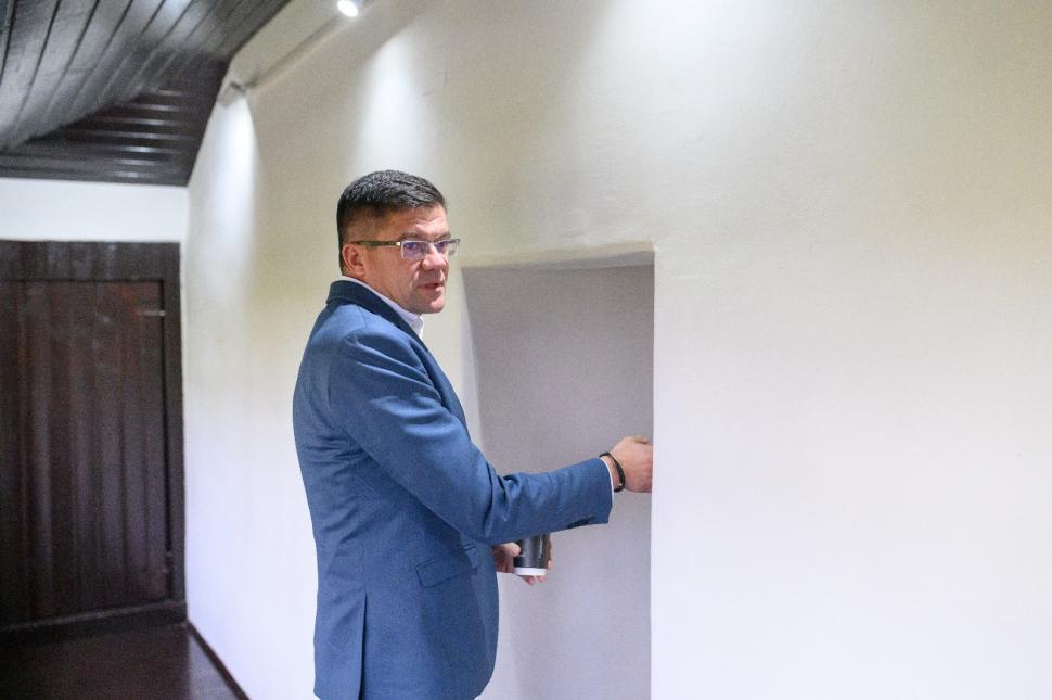 Bojdeuca lui Ion Creangă a fost modernizată. Imaginile care au stârnit un val de critici și ironii: "Se poate închiria în regim hotelier?" 869872