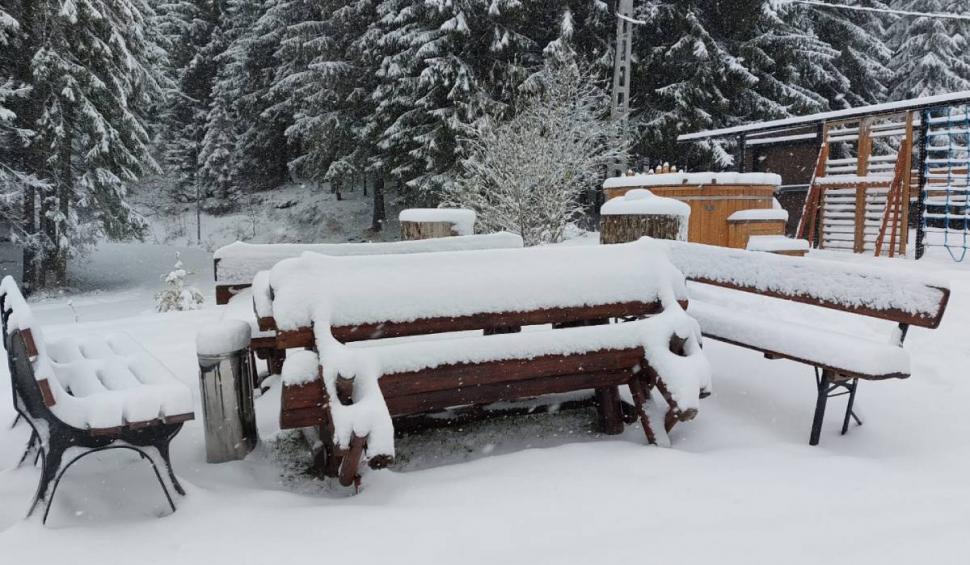 Ninge ca în povești în Harghita! "Am deschis sezonul de schi la Mădăraș" 870031