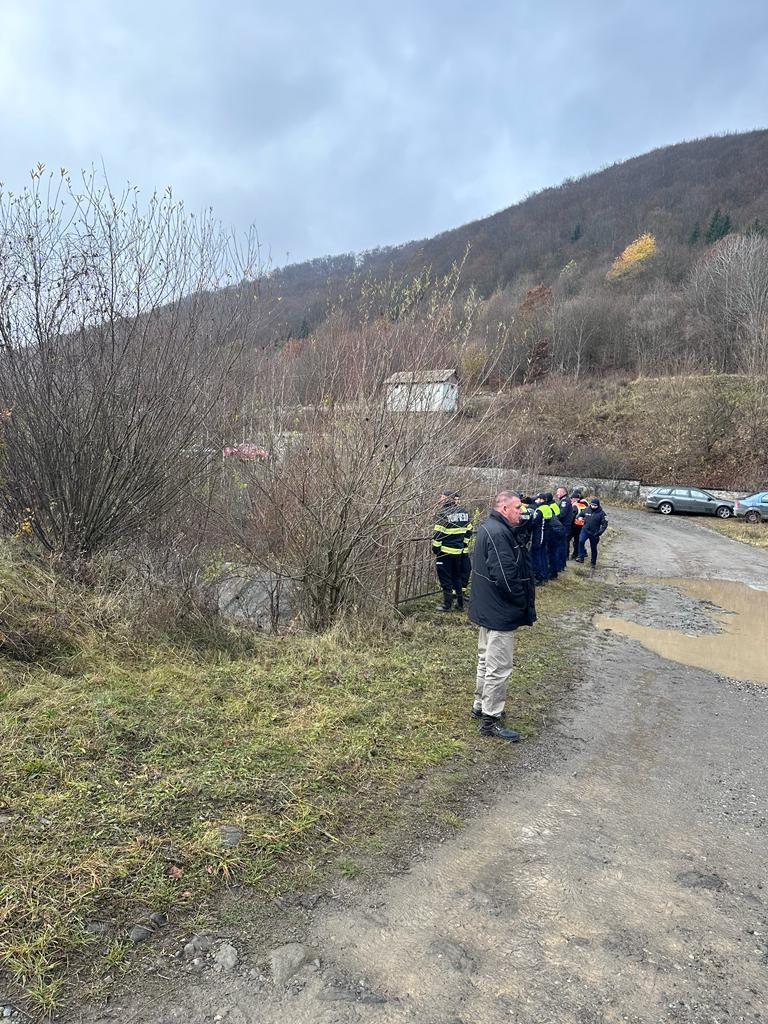 Adolescent de 16 ani dat dispărut, găsit fără viață în Lacul Zetea din Harghita 870178