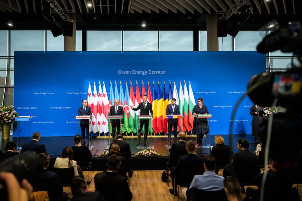 Ministrul Sebastian Burduja, despre importanța securității energetice a Europei și eliminarea dependenței față de Rusia: "România are toate resursele necesare" 870426