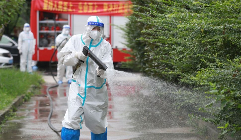 Bolile respiratorii au explodat în China! OMS cere Beijingului date despre COVID și avertizează populația să se protejeze