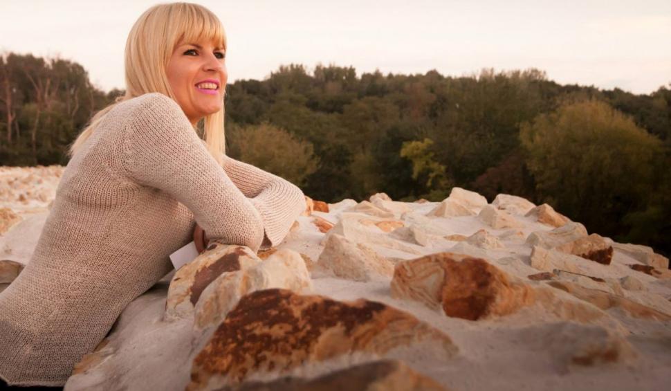 Elena Udrea și Ioana Băsescu scapă definitiv de condamnările din dosarul campaniei pentru Traian Băsescu 870938