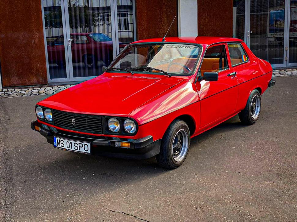 Povestea lui George Dumitru, românul cu cea mai veche Dacia 1300 din SUA: "Pentru mine, în copilărie, a fost o super mașină" 870827