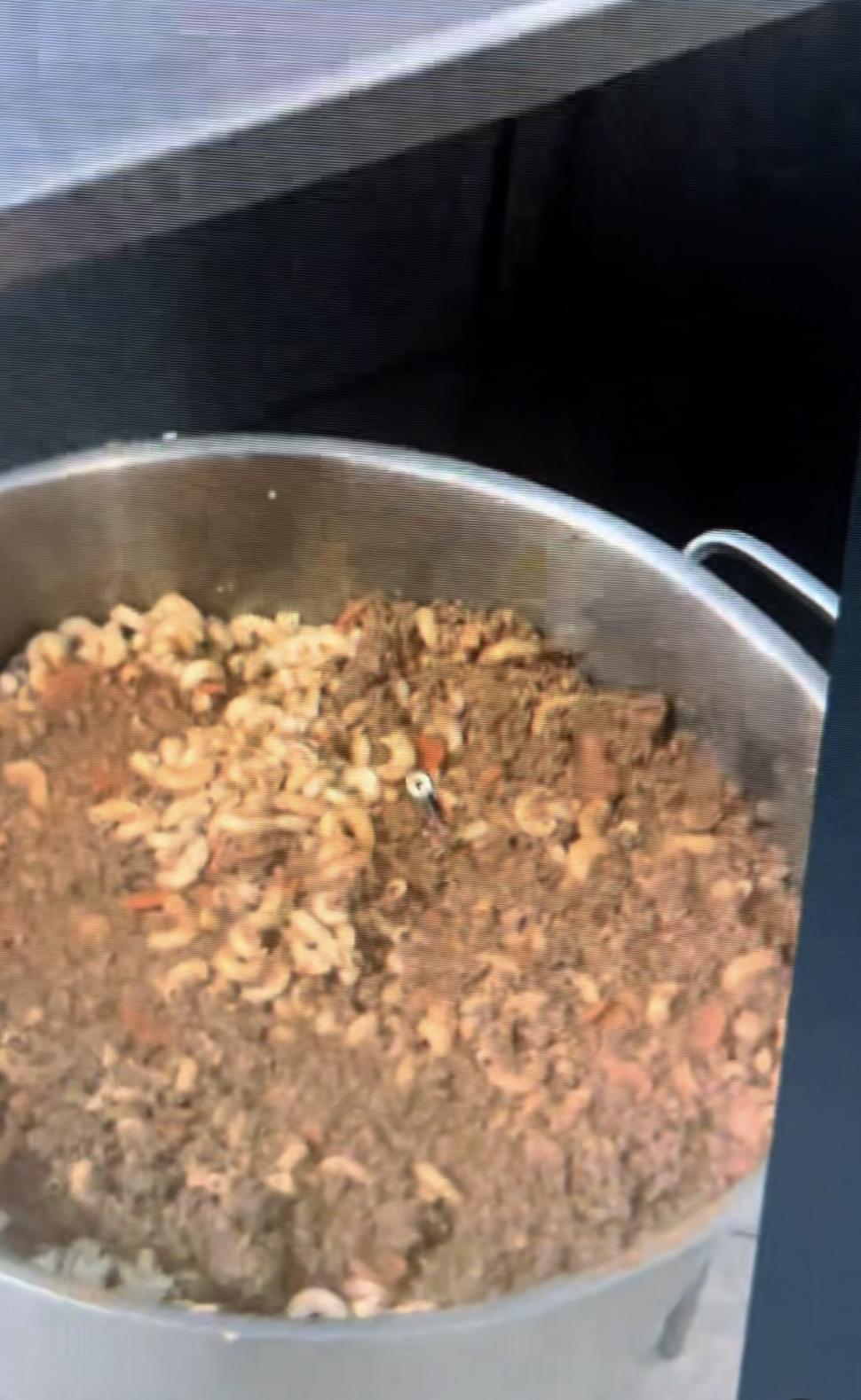 Academia de Poliție, închisă din cauza condițiilor insalubre și după valul de toxiinfecții alimentare. Studenții, trimiși acasă până după vacanța de Crăciun  871430