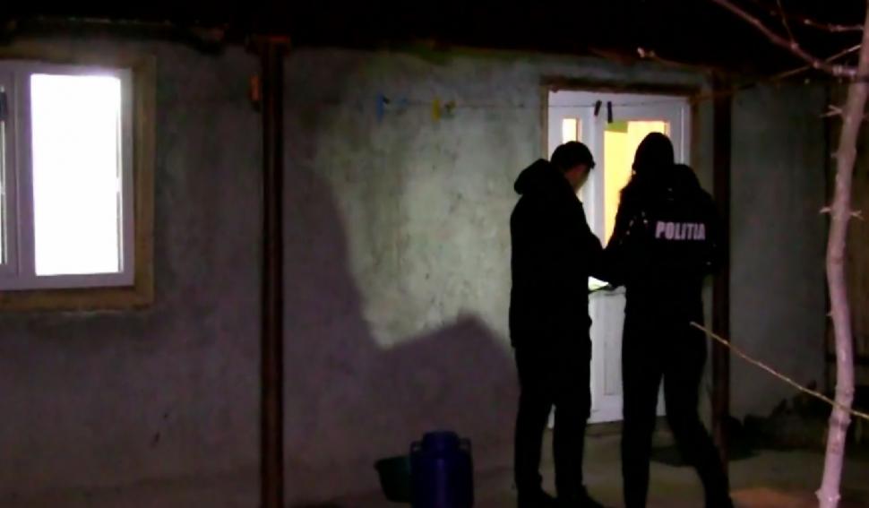 Mamă şi fiică dintr-un sat din Vaslui, atacate în miez de noapte cu o macetă de un tânăr care a vrut să-şi răzbune tatăl 871365