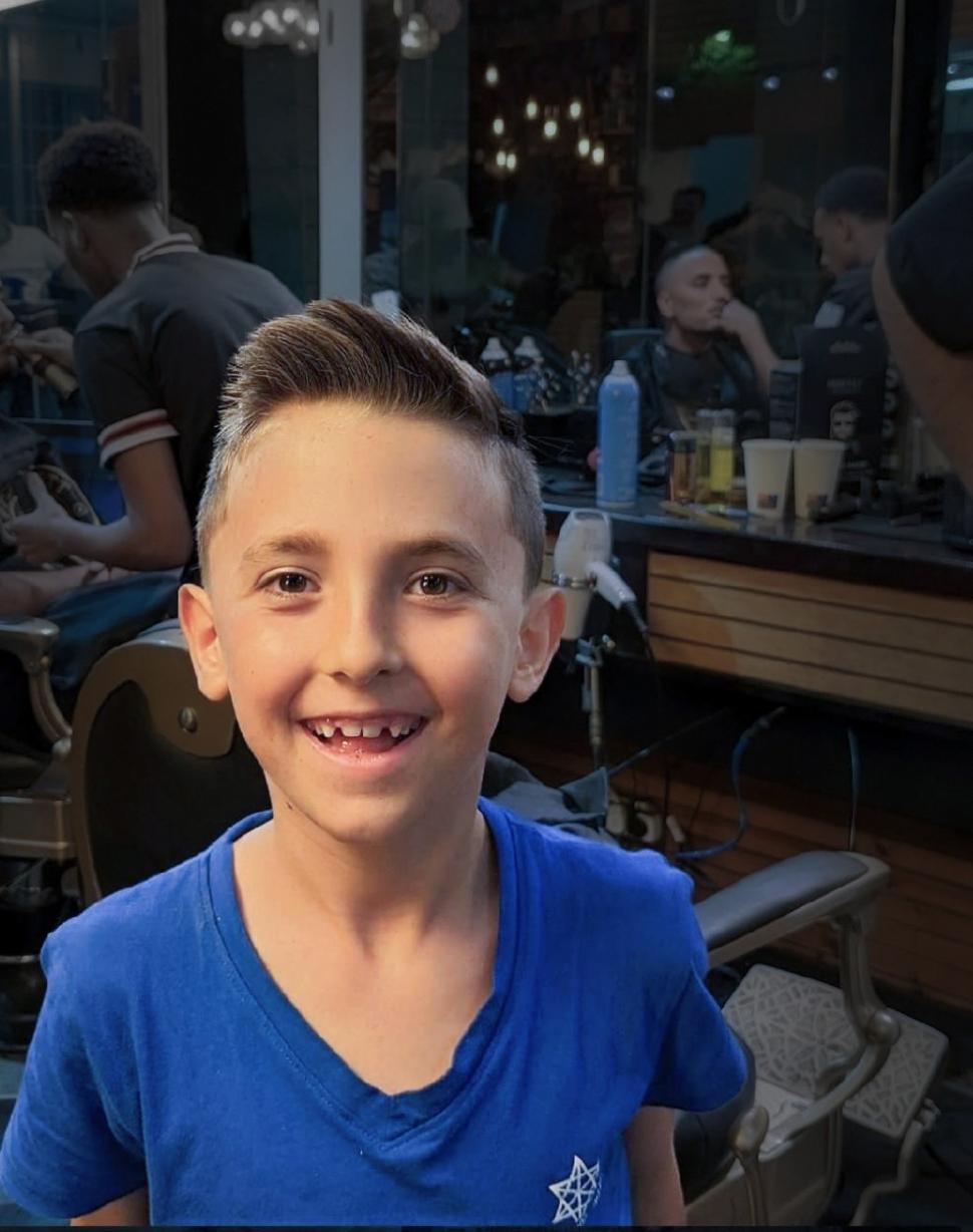 Teroriștii au eliberat al doilea grup de ostatici, după ore întregi de discuții | Imagini emoționante cu întâlnirea dintre ostaticii eliberați și familiile lor 871511