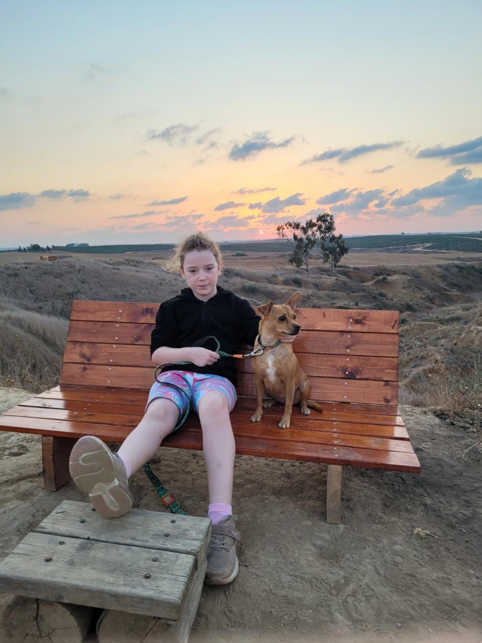 Teroriștii au eliberat al doilea grup de ostatici, după ore întregi de discuții | Imagini emoționante cu întâlnirea dintre ostaticii eliberați și familiile lor 871514