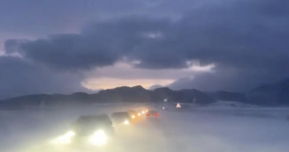 Fenomen meteo rar în România: Furtună de zăpadă cu tunete și fulgere în mai multe județe din țară 871800