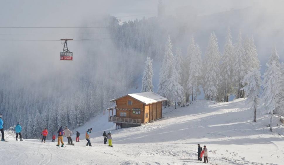 Se deschide sezonul de schi 2023-2024, în Poiana Brașov! Prețurile pentru telecabină 872053