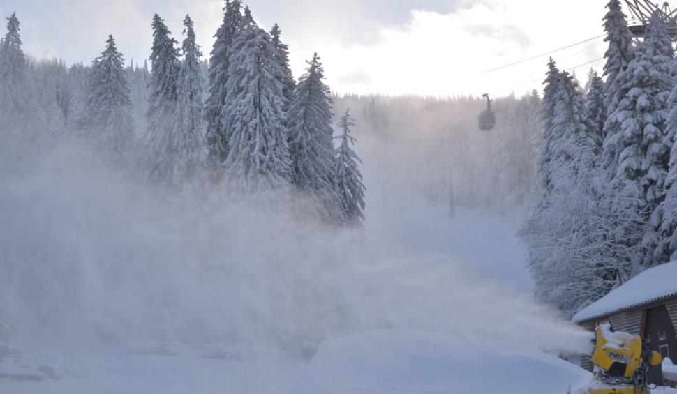 Se deschide sezonul de schi 2023-2024, în Poiana Brașov! Prețurile pentru telecabină 872056